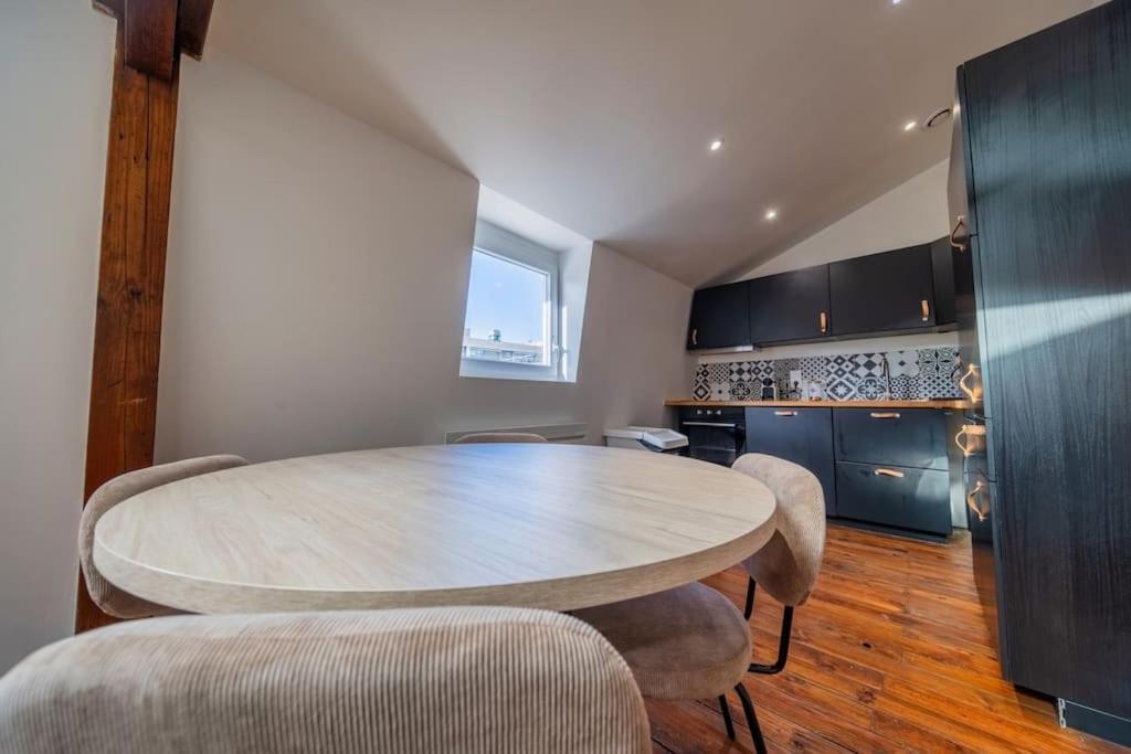 Apartamento Le Joyau Reims Exterior foto